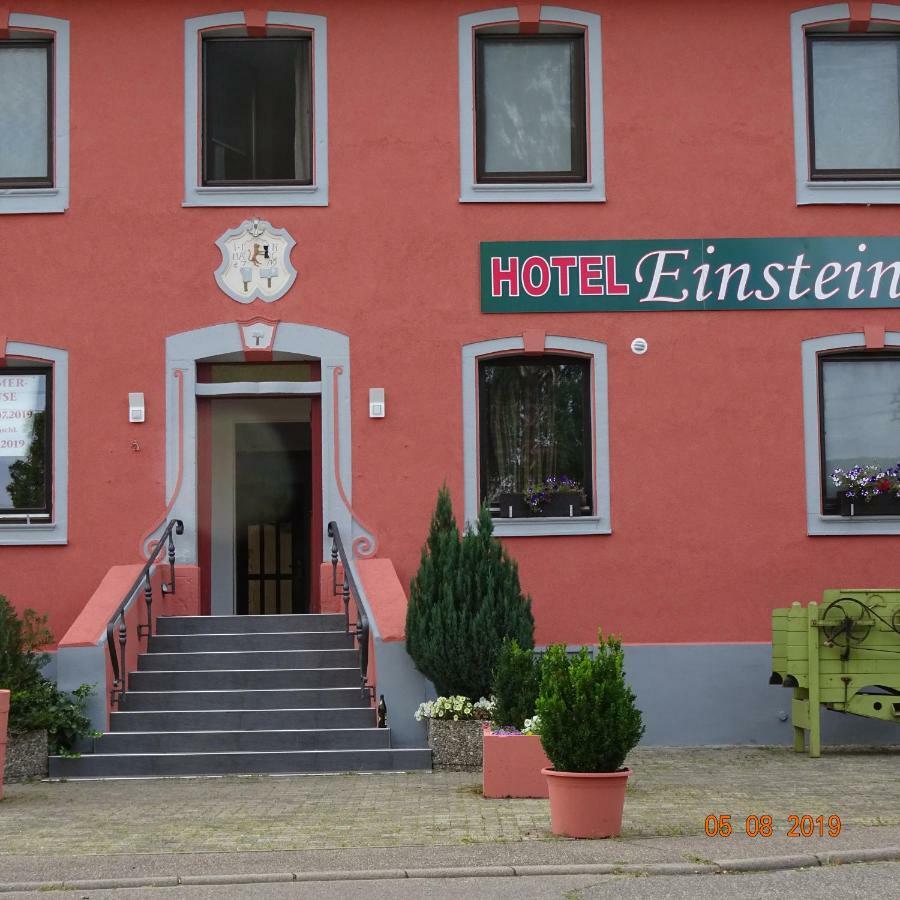 Hotel Einstein Bad Krozingen Buitenkant foto